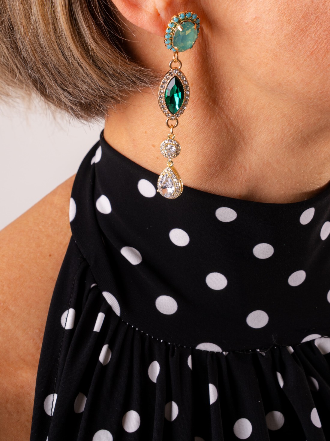 Orecchini Royal Drop con Pietre Verdi Smeraldo e Cristalli