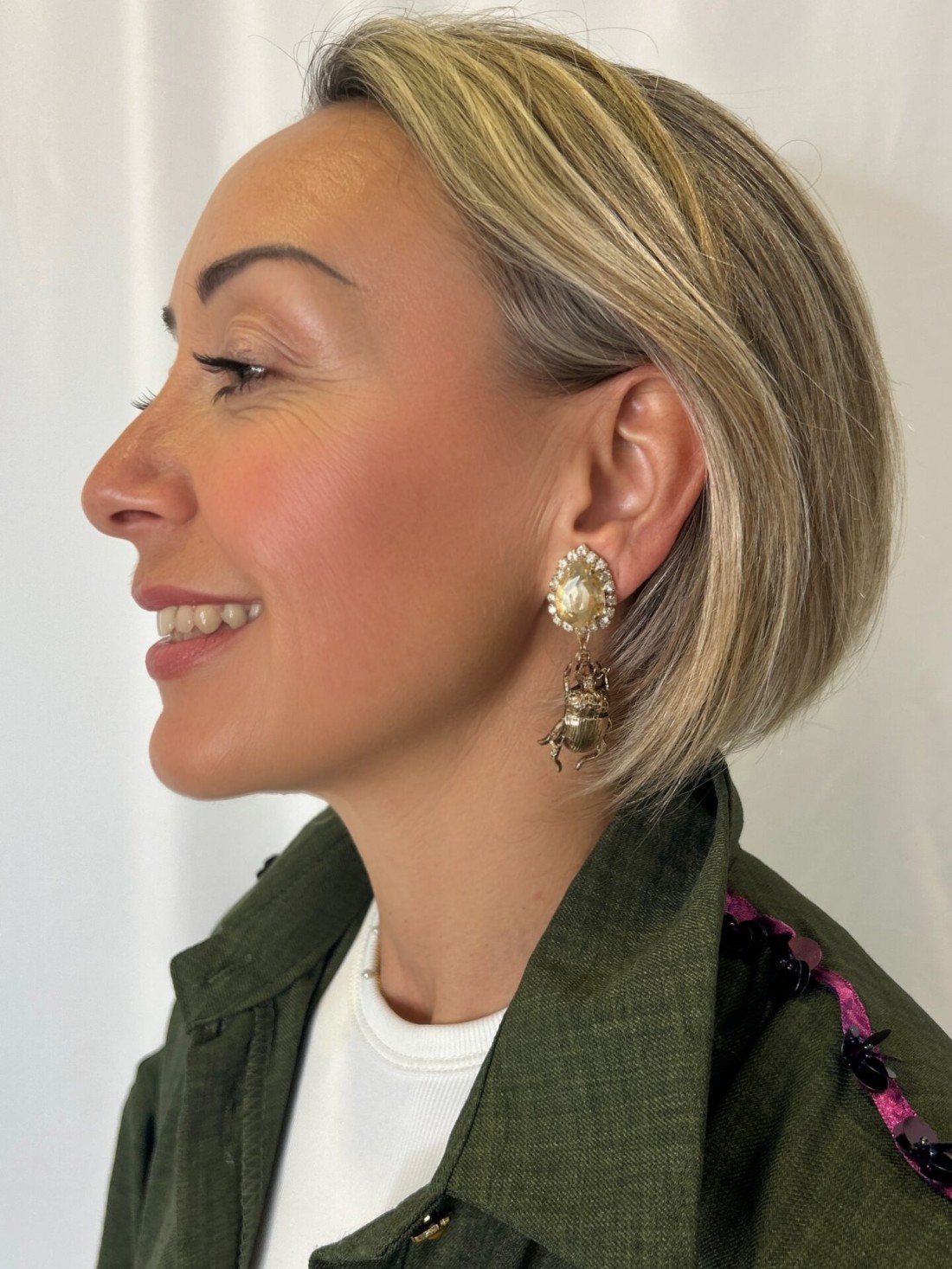Orecchini a Clip Vintage Gold con Scarabeo Portafortuna e Cristallo Goccia Amber
