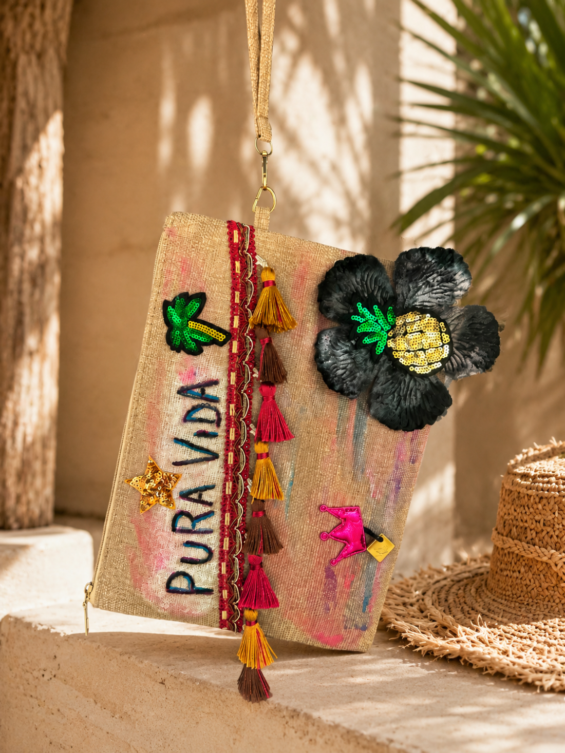 Pochette "Pura Vida" in canapa dipinte a mano