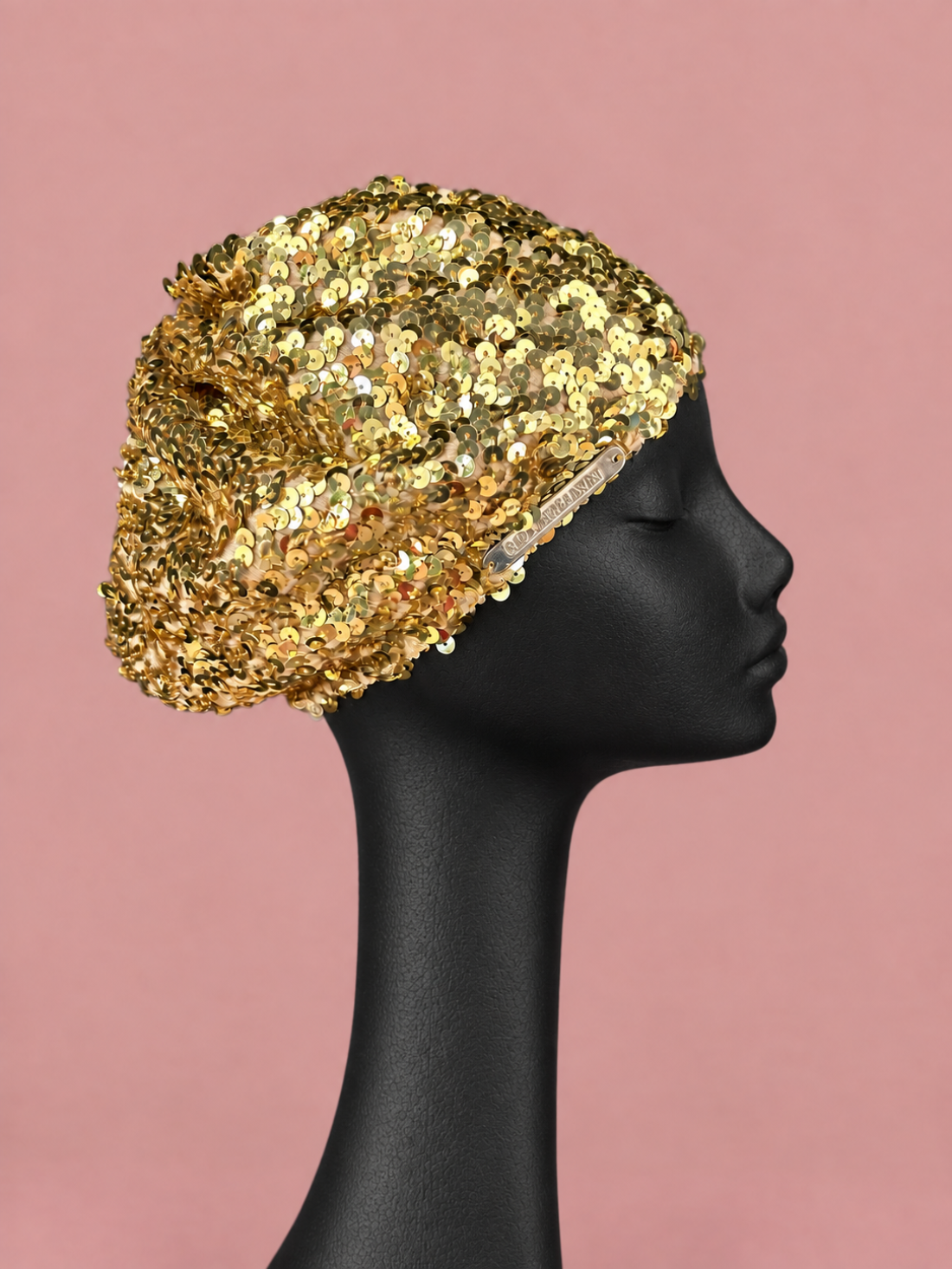 Cappello dorato in paillettes