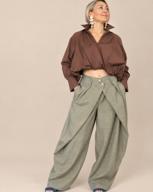 Camicia Oversize con Ricamo Pavone sulla Schiena