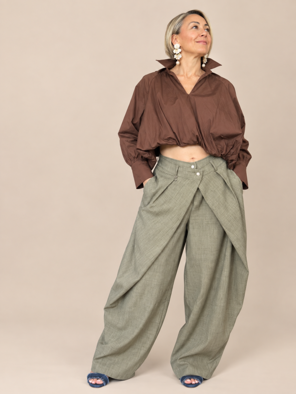 Camicia Oversize con Ricamo Pavone sulla Schiena